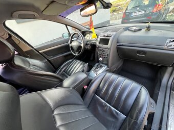 Peugeot 407 sedan - 8