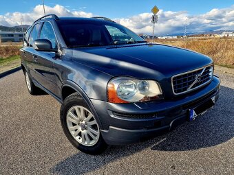 Volvo XC90 2.4 D5 MOMENTUM - 8
