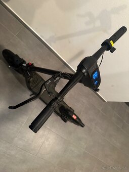 Elektrická kolobežka - 8