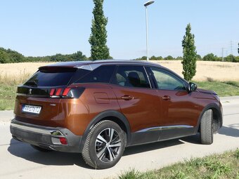 Predám Peugeot 3008 1.2 PureTech Allure - 8