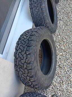 245/65 r17 - 8