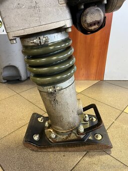 Vibracna zaba, noha, pech Wacker Neuson BS 50-2, 49mth - 8