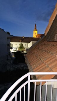 Predám nadštandard 2-izbový byt, Centrum Trnavy, Garáž - 8
