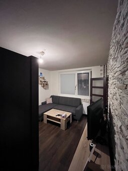 Predaj 1 izbový byt - 8