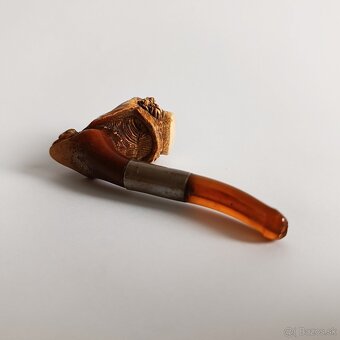 Starožitná ručne vyrezávana fajka z morskej peny -  Žena v k - 8