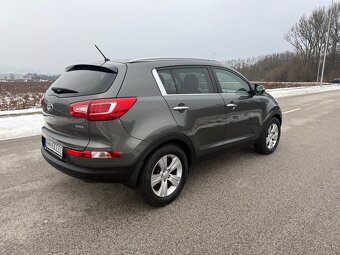 KIA Sportage - 8