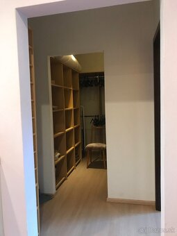REZERVOVANÝPredaj 3izb. bytu na Chrenovej I.-Lomnická ulica - 8