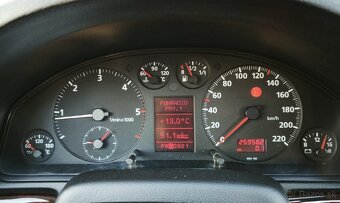 AUDI A4 B5 Avant 1.9 TDI Automat - 8
