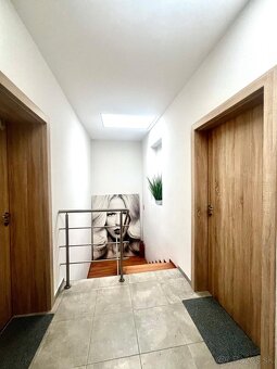 Útulná, veľká garzónka v rodinnom dome , BA -Nové Mesto - 8