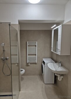 Moderné bývanie s najkrajším výhľadom na Novej Bani - 8