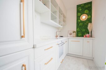 PRENÁJOM KRÁSNEHO APARTMÁNU V SAMOM SRDCI BOJNÍC - 8