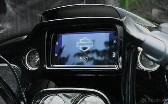 HARLEY DAVIDSON ROAD GLIDE - 8