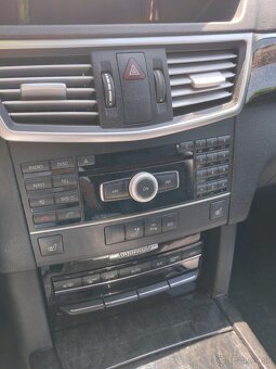 Mercedes E 220D,W212 - 8