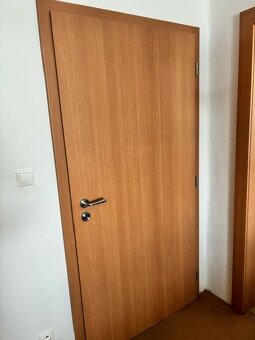 Interiérové dvere so zárubňou + obloženie - 8