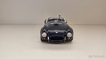 1:18 SHELBY COBRA 427 S/C - 8