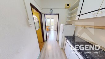 Garsónka Nové Mesto nad Váhom, balkón, rekonštrukcia, zariad - 8