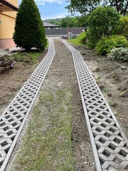 Pokládka zámkovej dlažby - 8