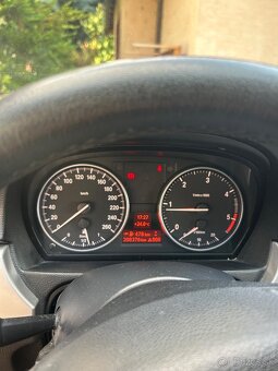 BMV 320d Touring - 8