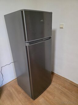 Skoro nová chladnička s mrazničkou na predaj - 8