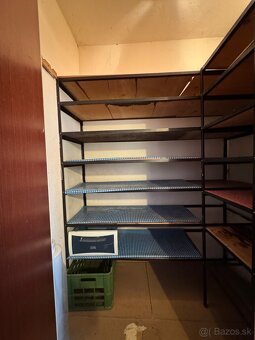 🏡 Na predaj 3-izbový byt - 8