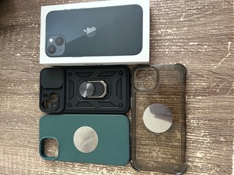 iPhone 13 128GB - 8