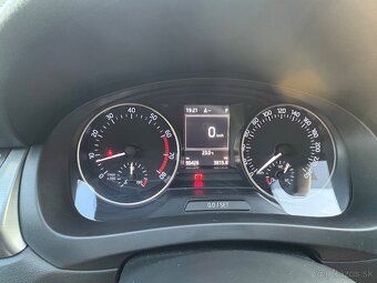 Škoda Rapid SCOUT 1.2tsi 66kw - 8