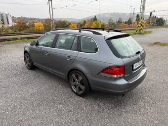Volkswagen Golf 6 - 8