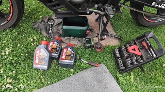 Suzuki v strom 650 rv.2014 - 8