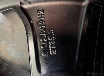 #51 Elektróny originál Mercedes r19 - 8