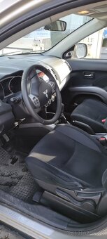 Mitsubishi Outlander 2.0 TDI 103 kw - 8