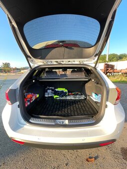 Hyundai i40 1.7crdi 104kw - 8