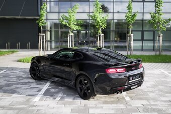 Chevrolet Camaro 6.2 EU verze - 8