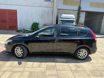 Hyundai i30 CW 1.6 CRDi - 8