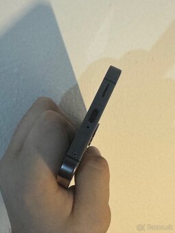 Dobrý deň Ponúkam na predaj Samsung Galaxy S24 8GB 256GB - 8