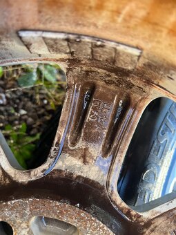 Predám elektróny 5x112 R15 so zimnými pneu 195/65 R15 - 8