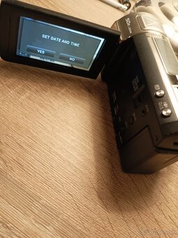 Predam Panasonic HC V720 Full HD - 8