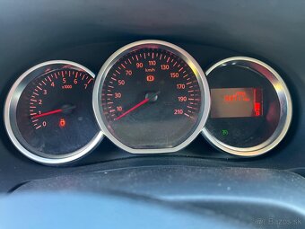 Dacia Lodgy 1.5 dCi - 7 miestne - 8