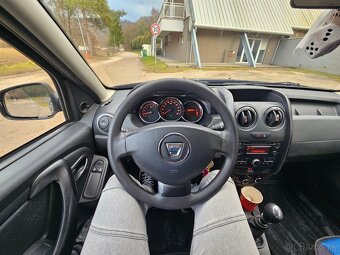 Dacia Duster 12/2015 1.5 dCi - 8
