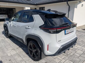 TOYOTA YARIS CROSS GR 1,5 hybrid 130k automat - 8
