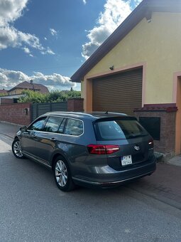 Volkswagen Passat 2,0 TDI combi DSG - 8