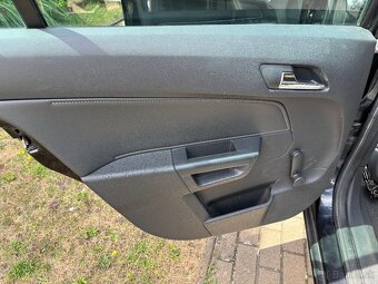 Predám Opel Astra H 1,7cdti caravan - 8