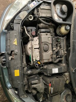 Peugeot 206 1.4i hatchback - 8