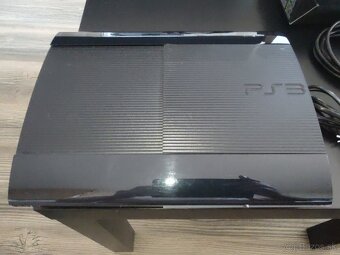 Predám PS3 Super Slim 320 GB + 2×ovládač.Rezervované do 16.6 - 8