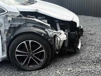KIA ceed 1.6Crdi 94kw 2015 - 8