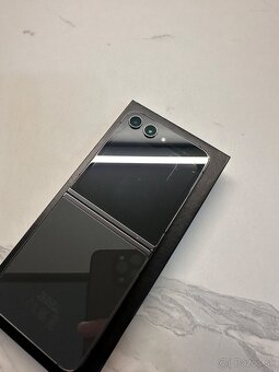Samsung Galaxy Z Flip5 512GB Black - 8