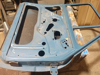 Škoda 100 dvere šoféra - 8