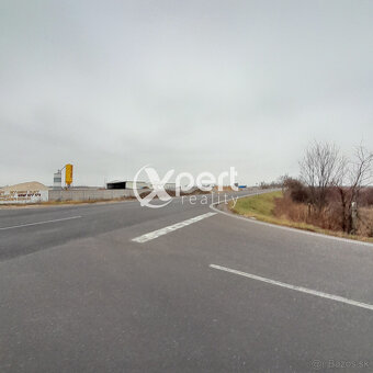 Predaj priemyselný pozemok 3500m2 kataster Oľdza okres DS - 8