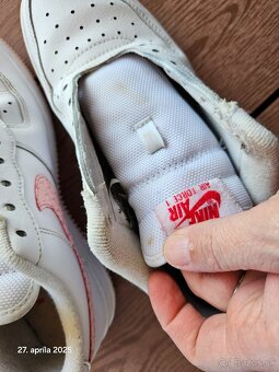Nike airforce 1 valentines Day 38.5 - 8