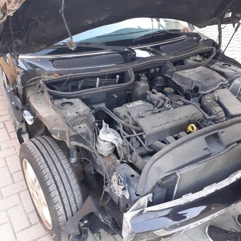 Mini 1,6 benzín 66 kW - 8