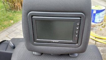 Predám Sedačky Sedadlá s LCD a DVD - 8